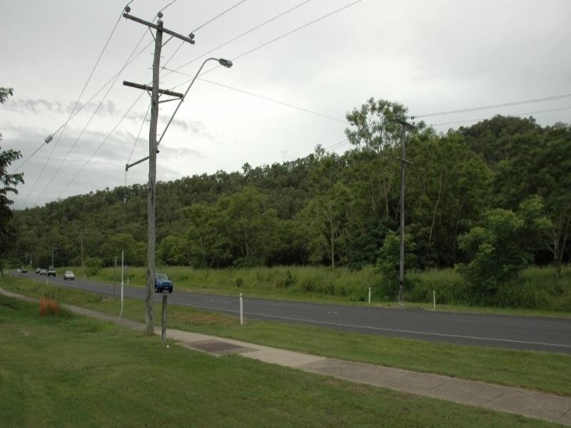 Lot 998 Captain Cook Highway, Clifton Beach QLD 4879