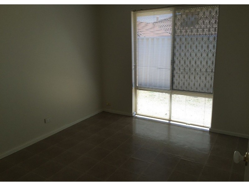 71 Kensington Ave, Dianella WA 6059