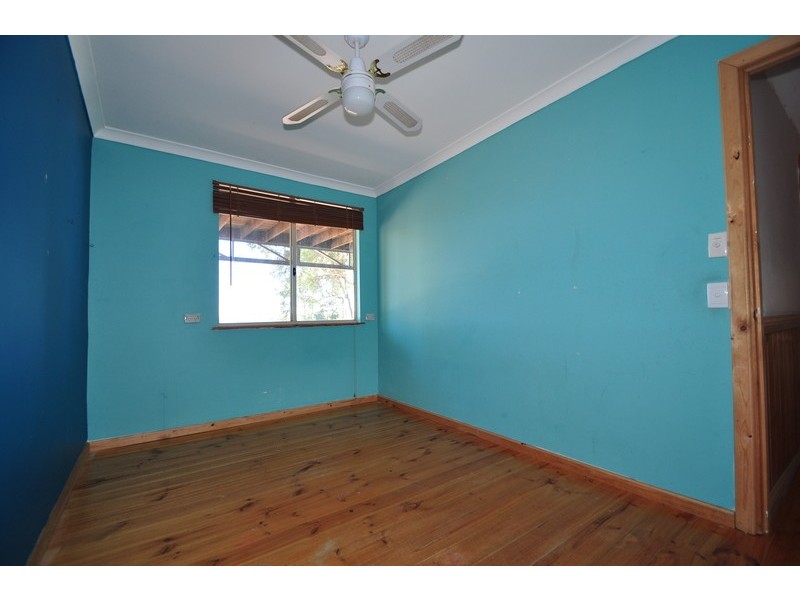 140 Asher Rd, Paulls Valley WA 6076