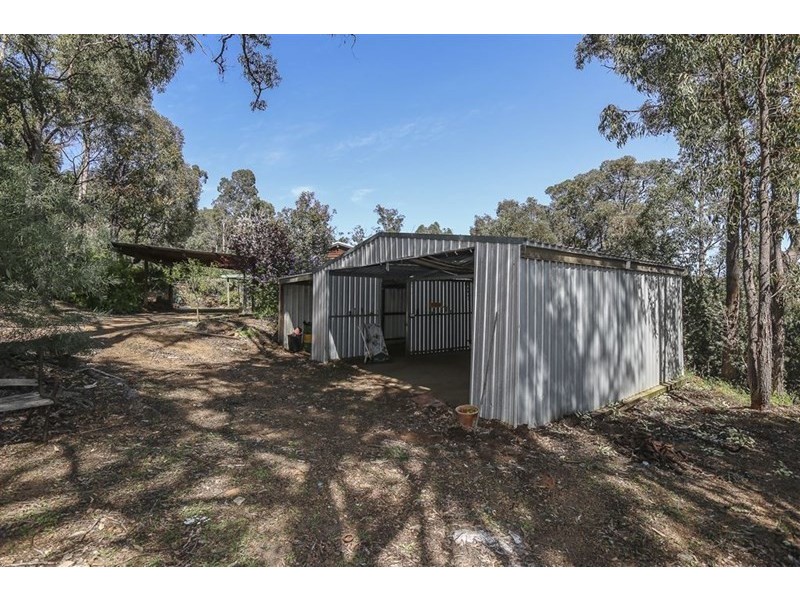 140 Asher Rd, Paulls Valley WA 6076
