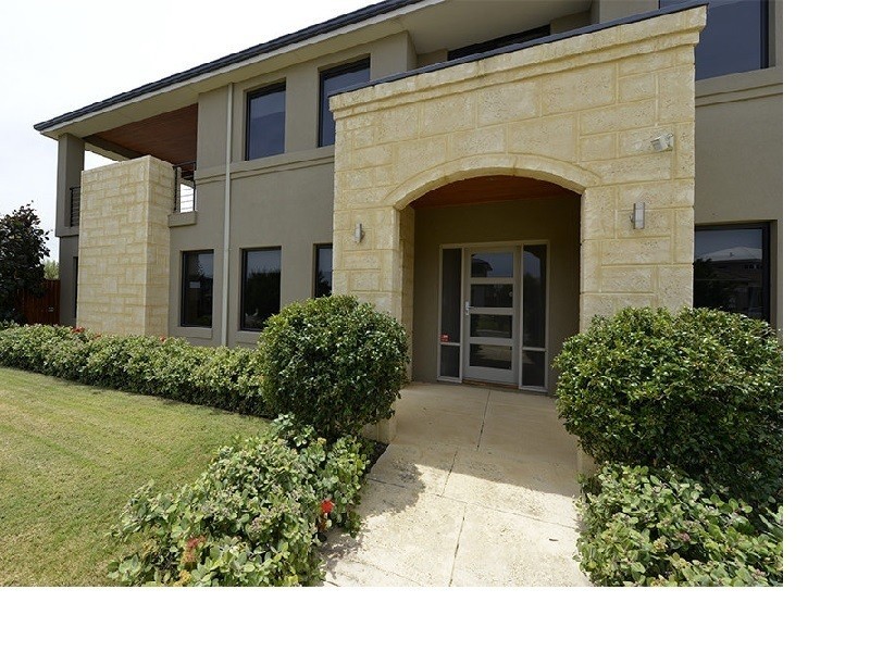 1 Piermont Avenue, Burns Beach WA 6028