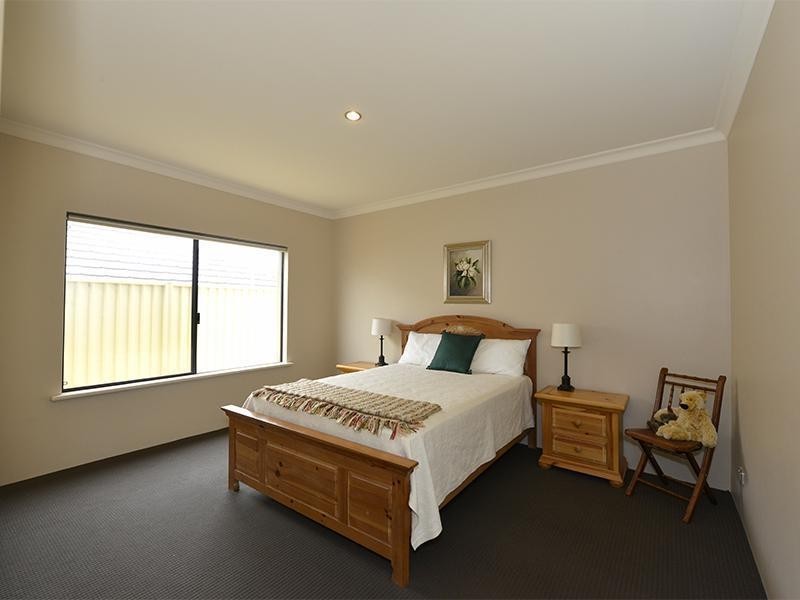 1 Piermont Avenue, Burns Beach WA 6028