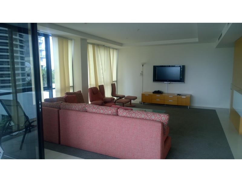 504/17 Albert Avenue, Broadbeach QLD 4218