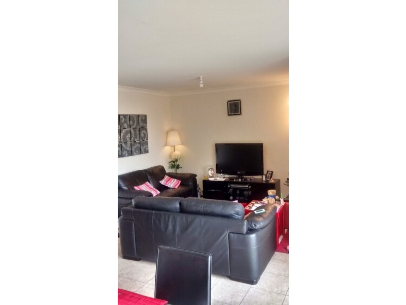 2/8 Warnock Lane, Midland WA 6056