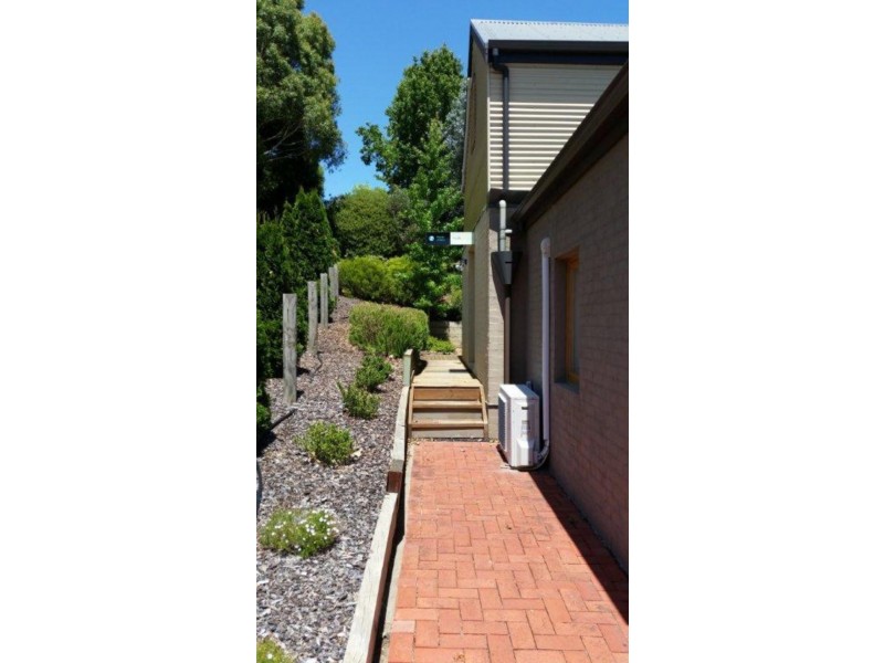 398 Mount Barker Rd, Bridgewater SA 5155