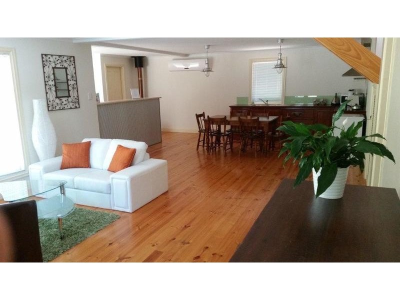 398 Mount Barker Rd, Bridgewater SA 5155