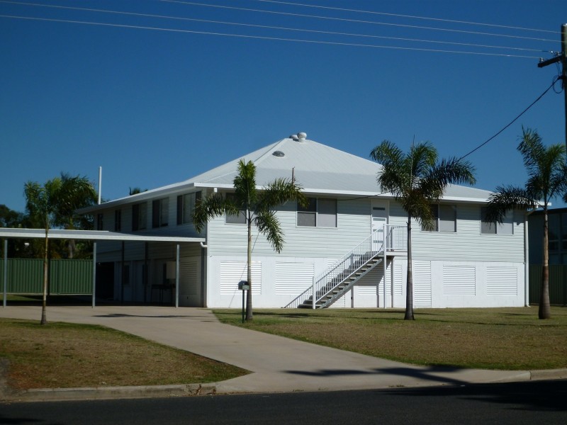 49 Dundas Street, Emerald QLD 4720