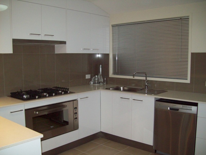 49 Dundas Street, Emerald QLD 4720