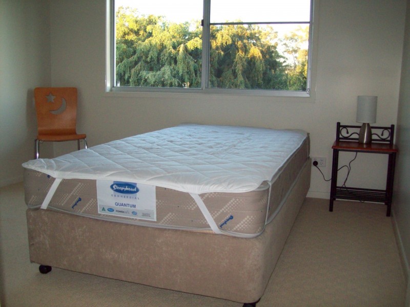 49 Dundas Street, Emerald QLD 4720