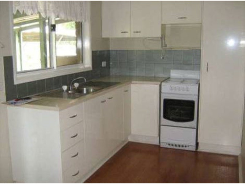 3 Ronald Street, Bundamba QLD 4304