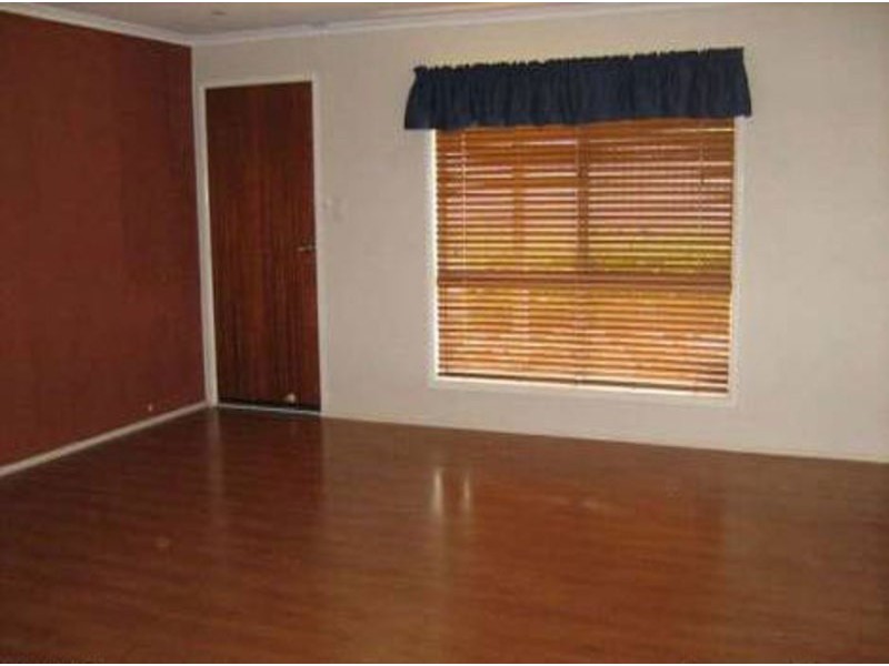 3 Ronald Street, Bundamba QLD 4304