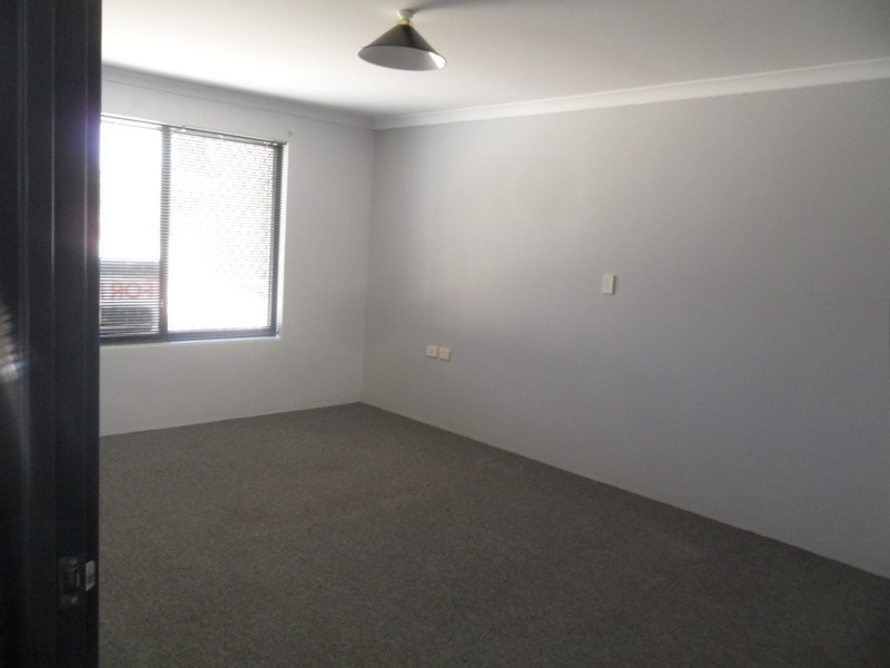 11 Manoff Rd, Balcatta WA 6021