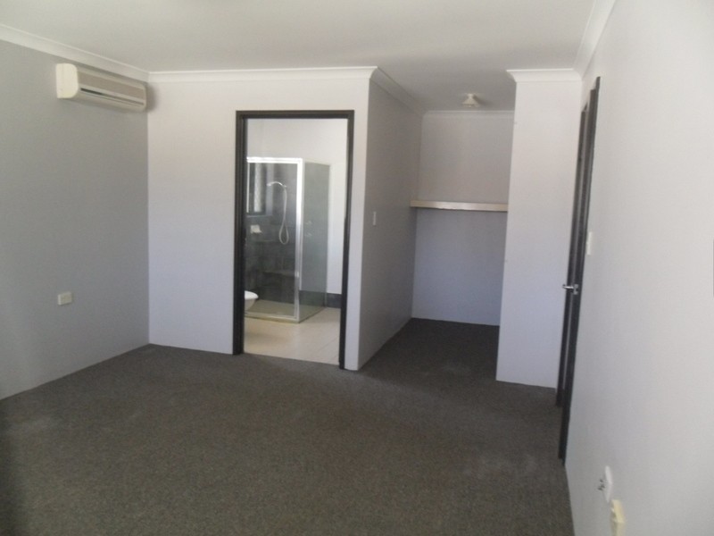 11 Manoff Rd, Balcatta WA 6021