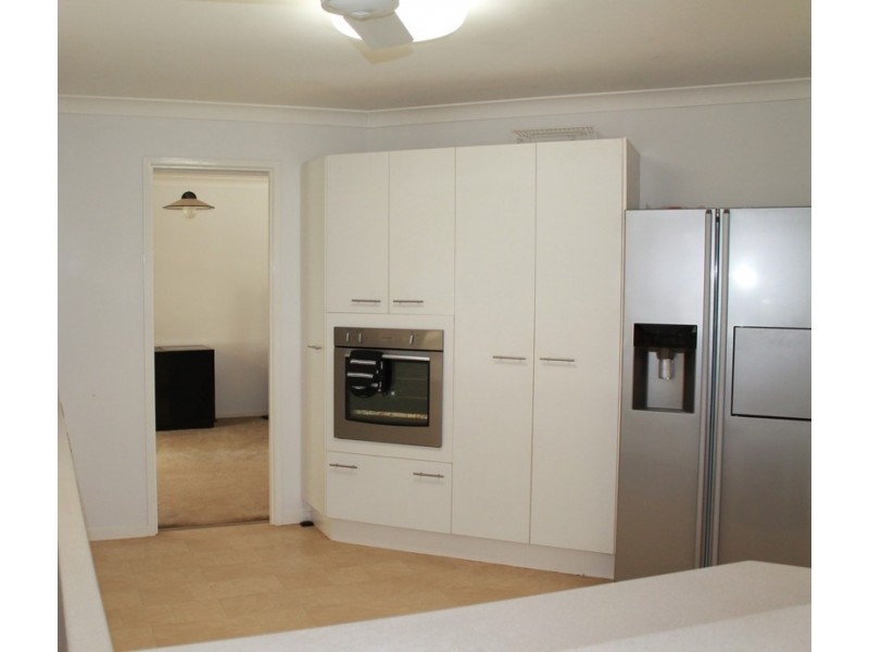 53 Firetail Court, Morayfield QLD 4506