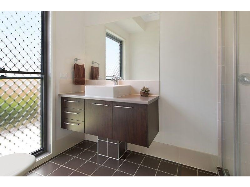 North Lakes QLD 4509