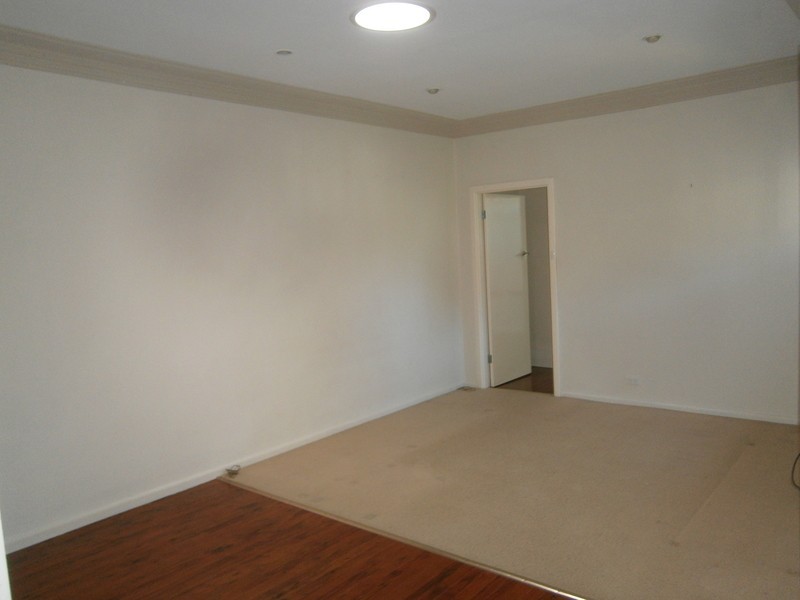 1/56 Euroka St, West Wollongong NSW 2500