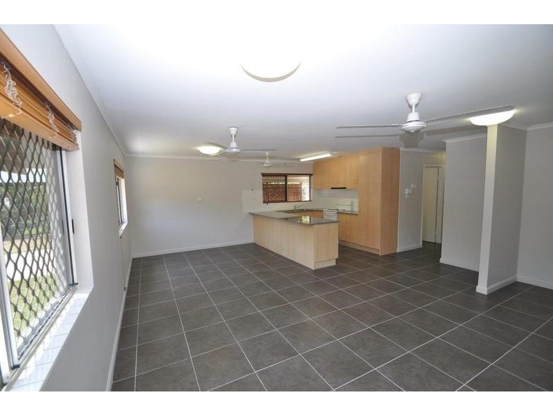 88 Swallow St, Mooroobool QLD 4870