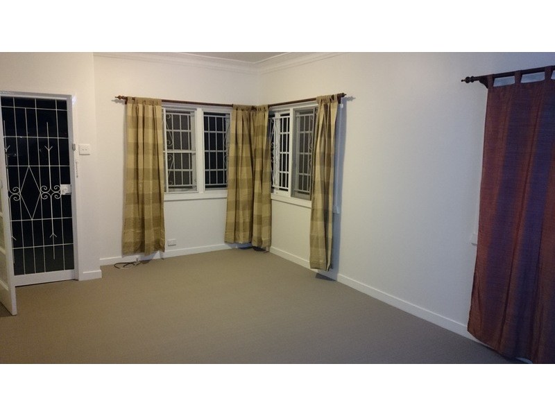 102 Highland Terrace, St Lucia QLD 4067