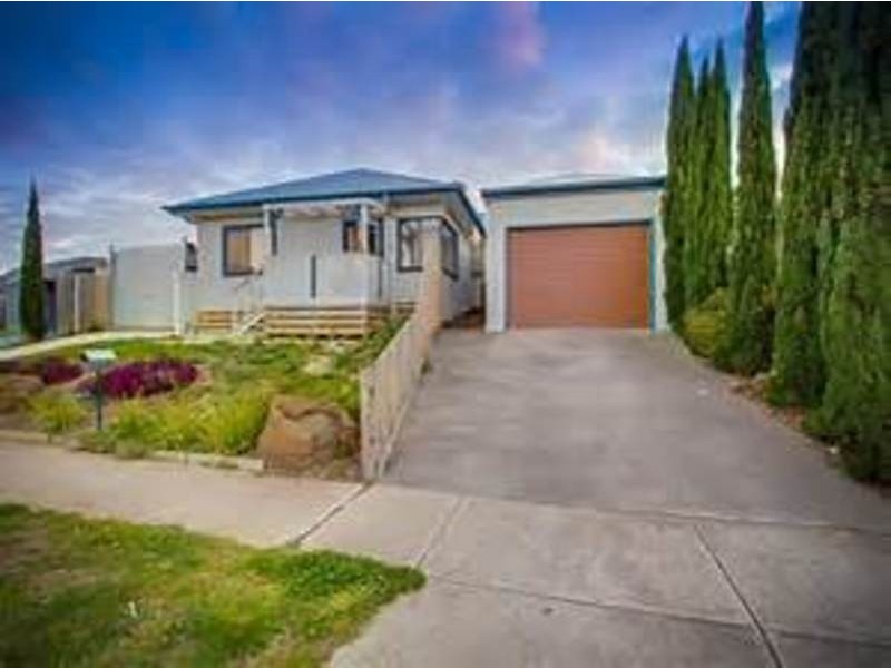 13 Cullen Drive, Wyndham Vale VIC 3024