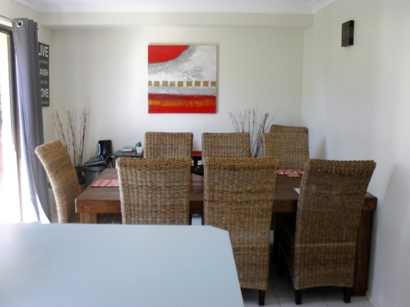 6 Foam St, Surfside NSW 2536