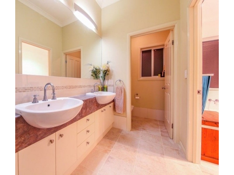 19 CANDLEBARK CIRCUIT, Upper Coomera QLD 4209