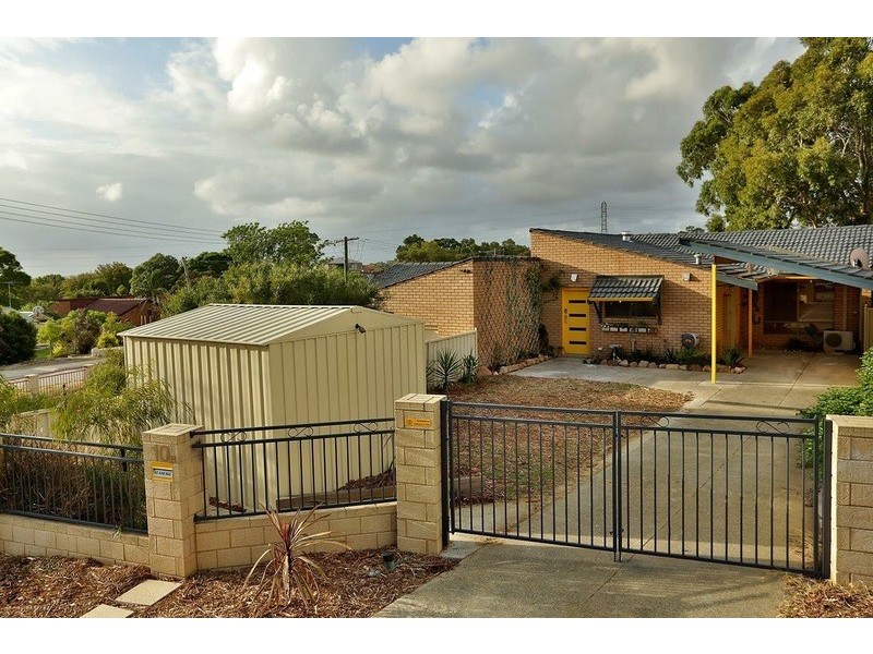 B/10 Erpingham road, Hamilton Hill WA 6163