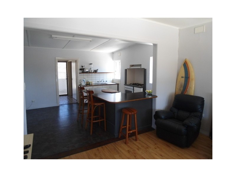 22 Alcannabie Rd, Streaky Bay SA 5680