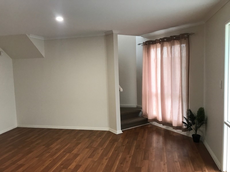 6 ARGYLE STREET, Moana SA 5169