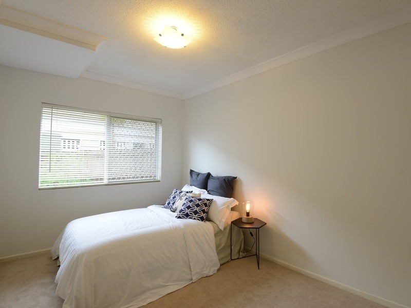 1/36 Pembroke Road, Coorparoo QLD 4151