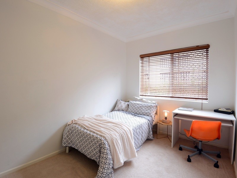 1/36 Pembroke Road, Coorparoo QLD 4151