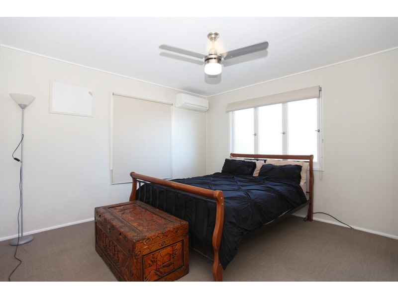 13 Rosella St, Slade Point QLD 4740