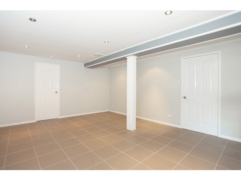 13 Rosella St, Slade Point QLD 4740