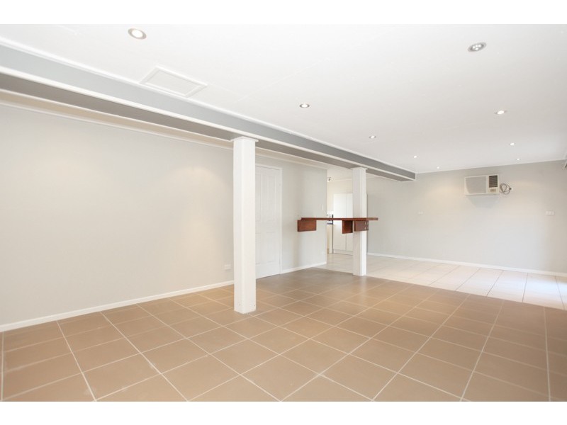 13 Rosella St, Slade Point QLD 4740