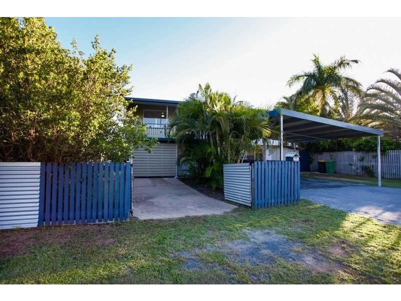 13 Rosella St, Slade Point QLD 4740