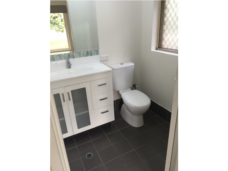 19 Whitcombe Way, Alexander Heights WA 6064