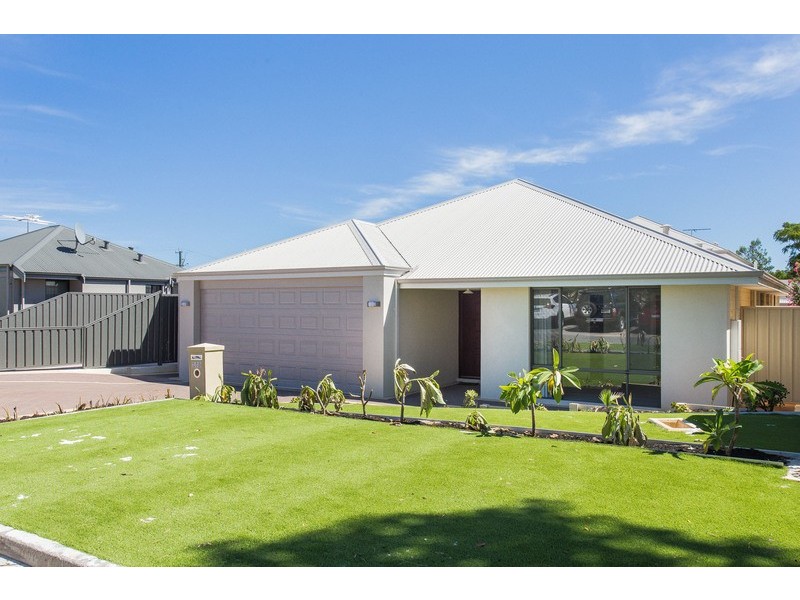 102 Selway Road, Brentwood WA 6153