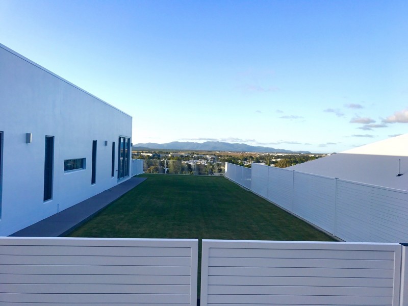 18 Kallanda Street, Mount Louisa QLD 4814