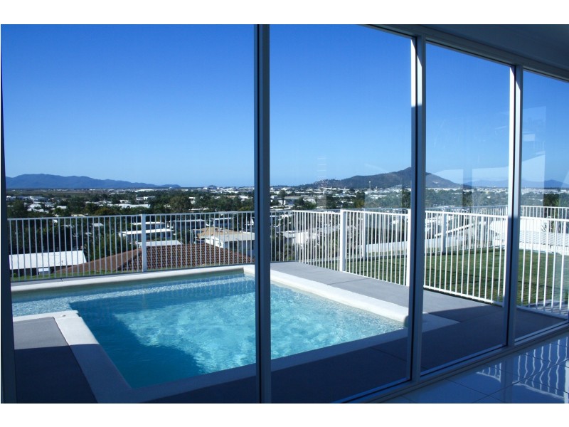 18 Kallanda Street, Mount Louisa QLD 4814