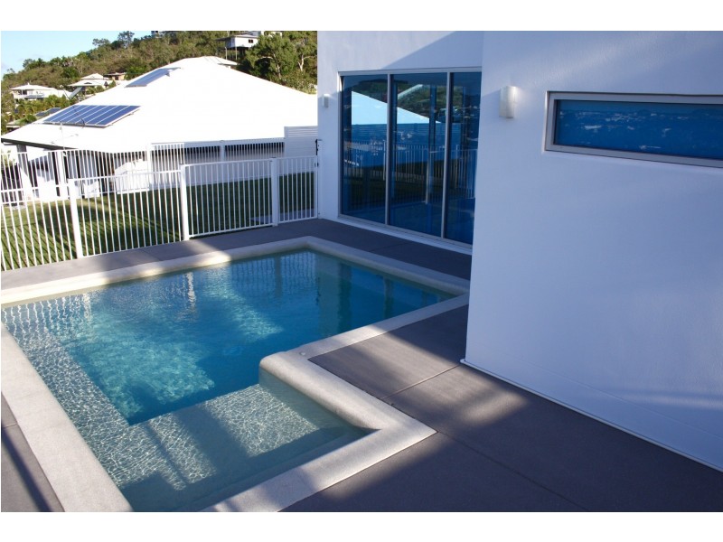 18 Kallanda Street, Mount Louisa QLD 4814