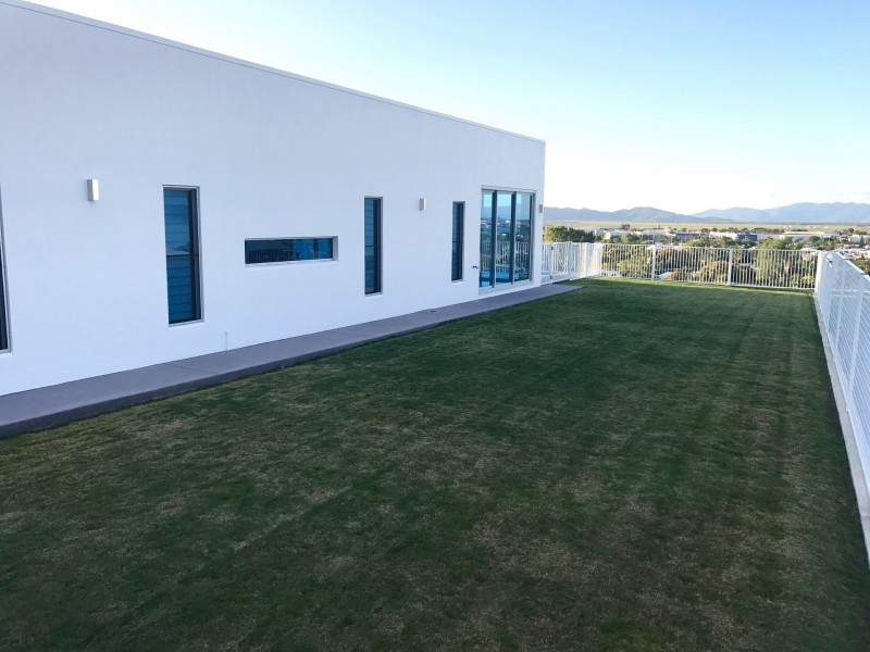 18 Kallanda Street, Mount Louisa QLD 4814