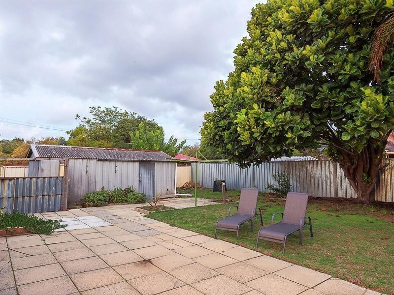171 Winterfold road, Coolbellup WA 6163