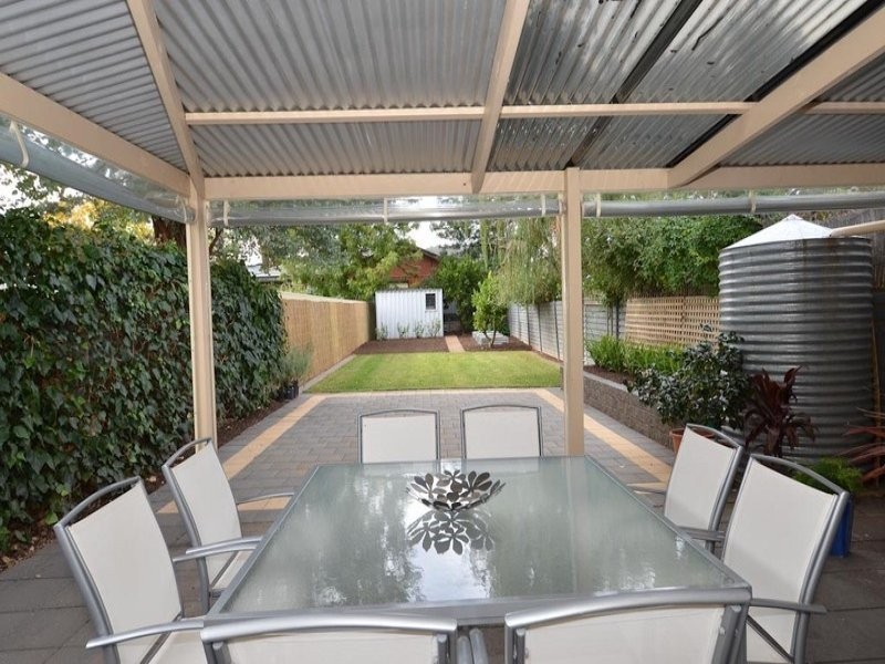 2a Elphyn Rd, Kingswood SA 5062