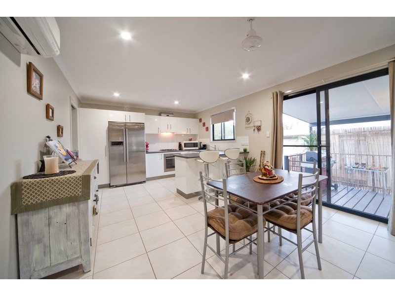 6 Scarlat Gum Crescent, Cannonvale QLD 4802