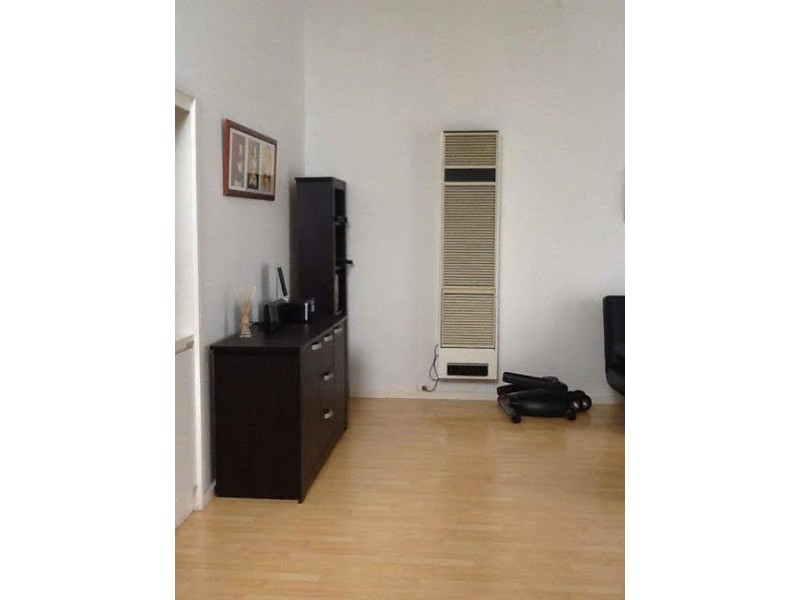 61/12 Halifax St, Dandenong VIC 3175