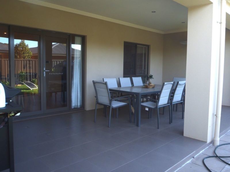 8 Bowden Grove, Oaklands Park SA 5046