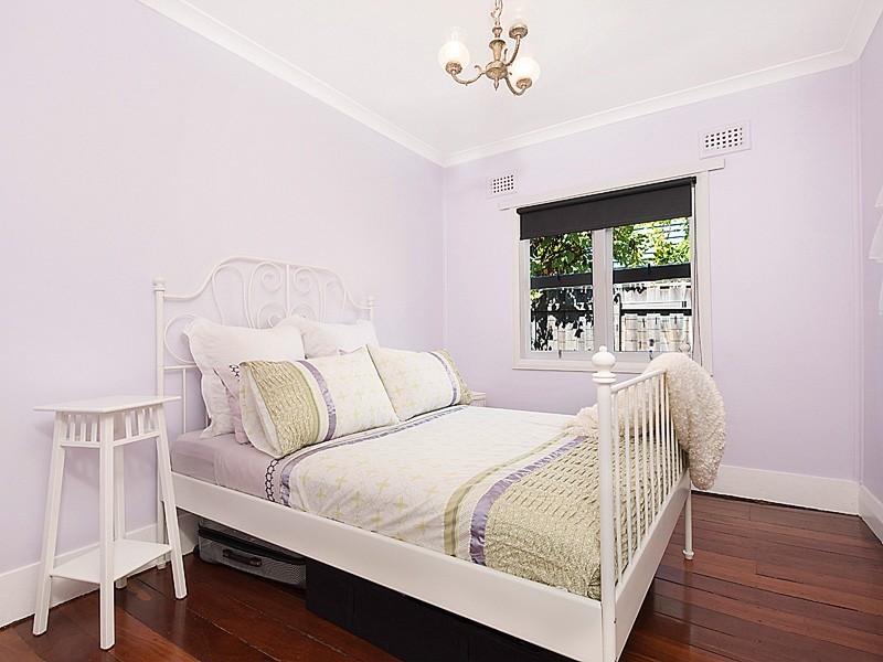 9 Third Avenue, Bassendean WA 6054