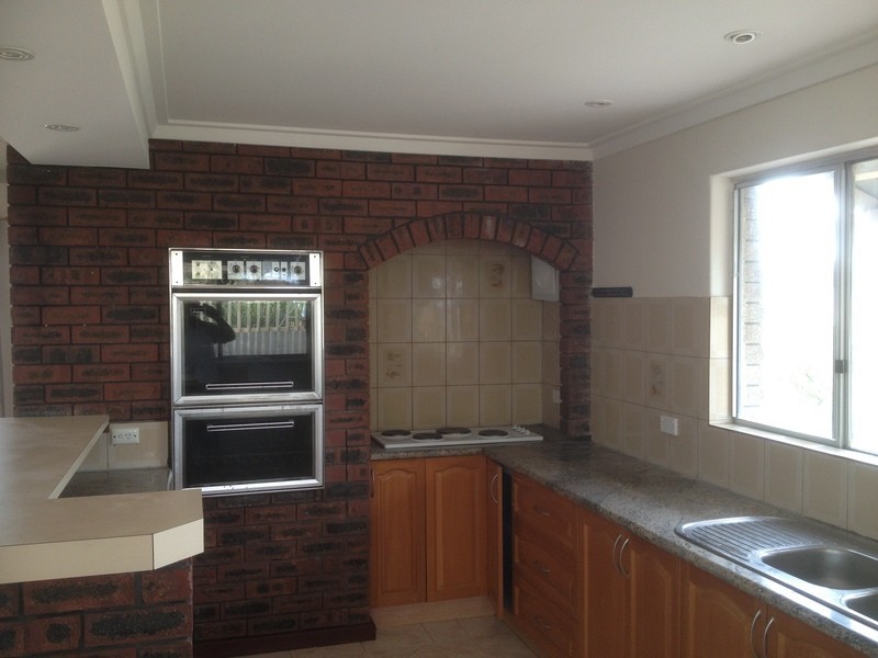 6 Cox Crescent, Quinns Rocks WA 6030