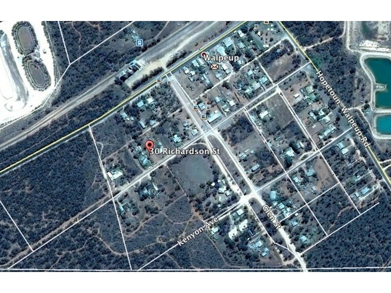 30 Richardson st, Walpeup VIC 3507
