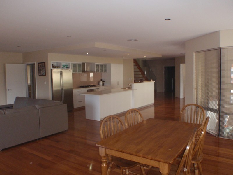 21 Mangles, South Bunbury WA 6230