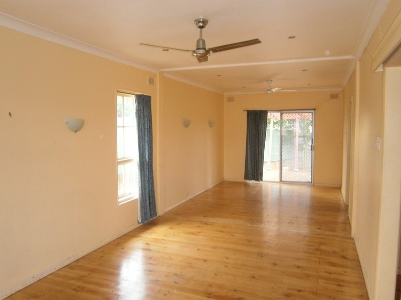 5 Padbury Road, Gilles Plains SA 5086